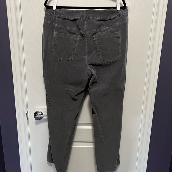 Grey corduroy pants size 20 - Picture 2 of 6